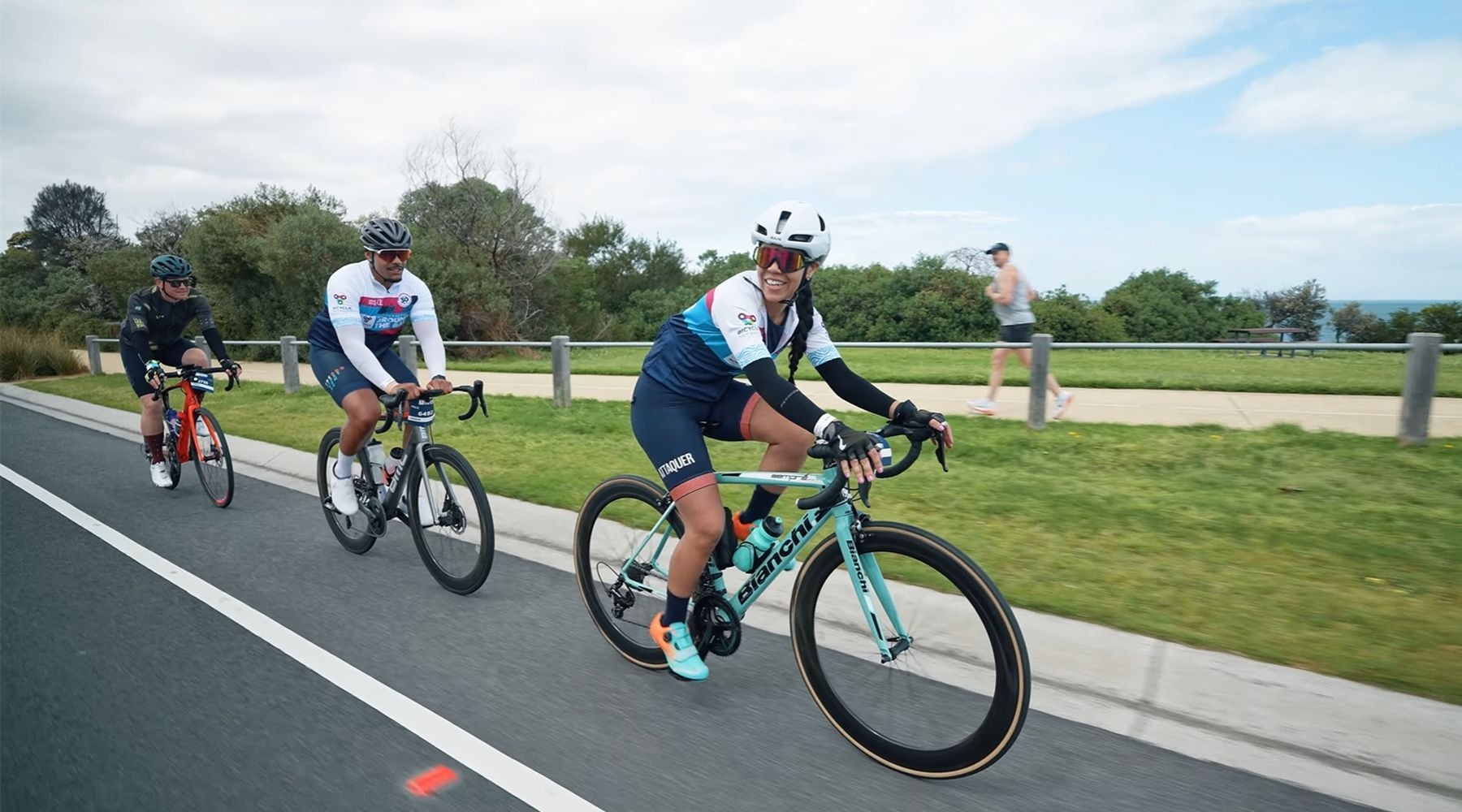 Hållbara cykeltröjor: QIYI:s innovation inom miljömedvetna prestandakläder